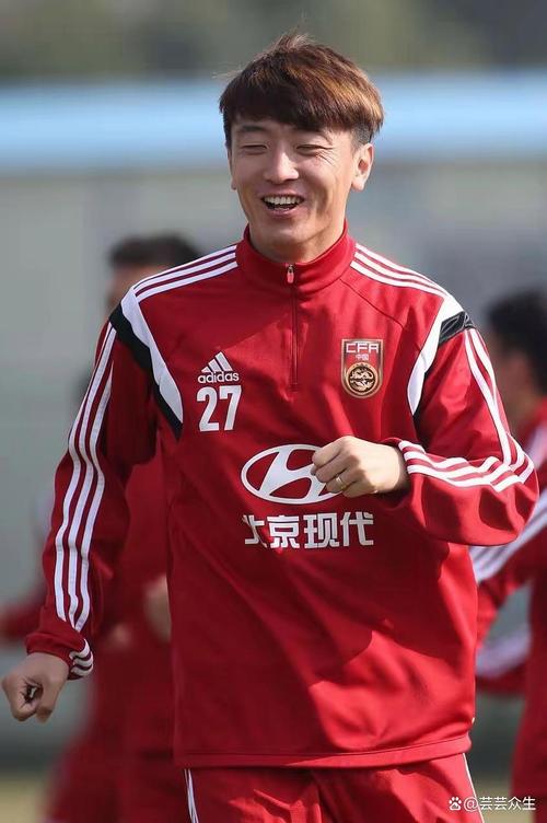 杨旭:我踢球水?六年级前吃身体红利碾压,中学后没优势插图 杨旭:我踢球水?六年级前吃身体红利碾压,中学后没优势插图