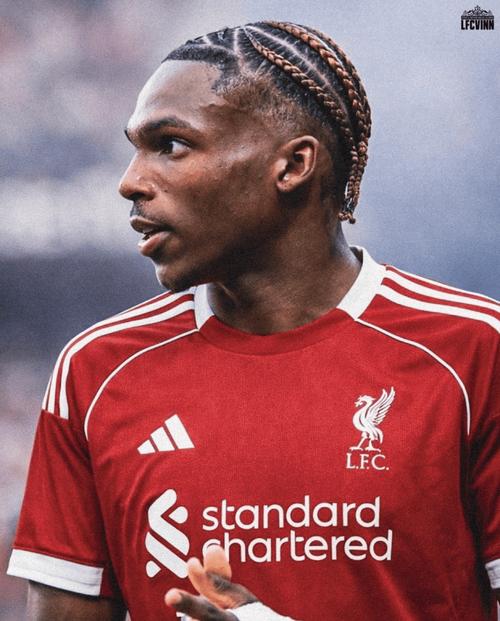 记者：利物浦目前在雅凯的争夺战中处于领先地位插图