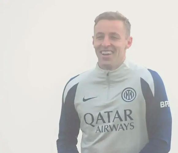 米体：国米已经告知弗拉泰西不会把他卖给意甲竞争对手