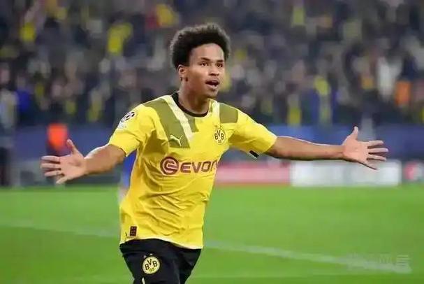 乔治维尔承认，“小贝壳”留队的希望渺茫，阿德耶米可考虑切尔西